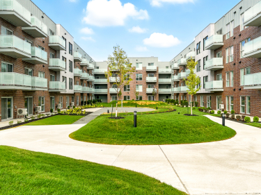Gardenia havre de verdure - Location neuve  Lachine avec units modles En occupation  Chteauguay avec ascenseur avec stationnement extrieur prs d'une gare avec gym